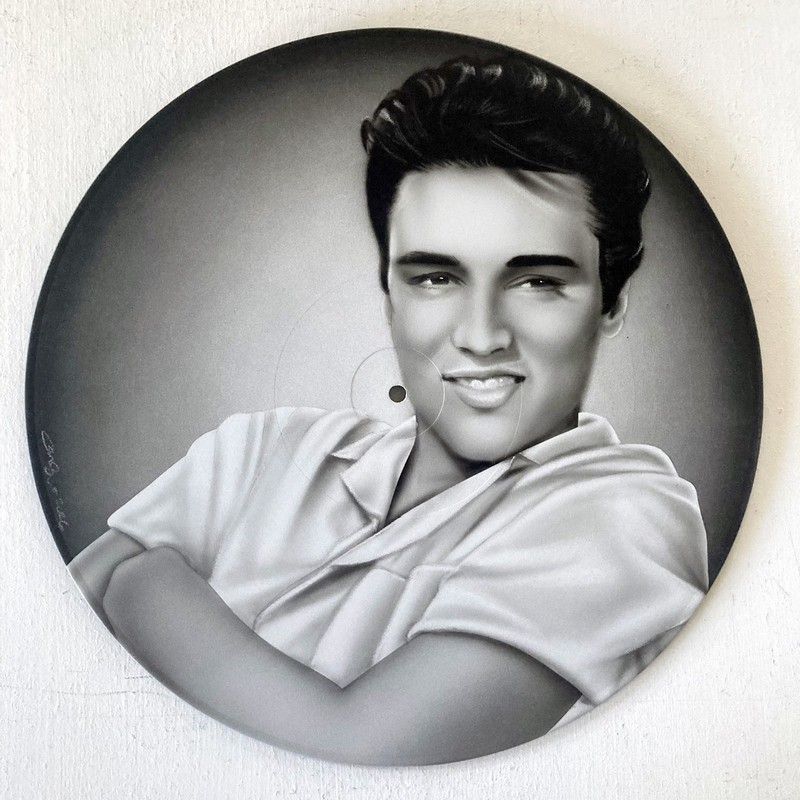 Elvis Presley Original Painting Airbrush 33 rpm Vinyl Record Rock Legend