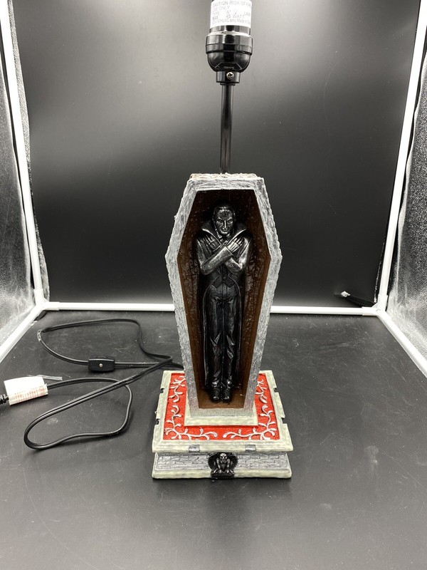 Vampire Lamp Glow In Dark Art By Aaron Goodwin 1/1 Painting Size 17×6