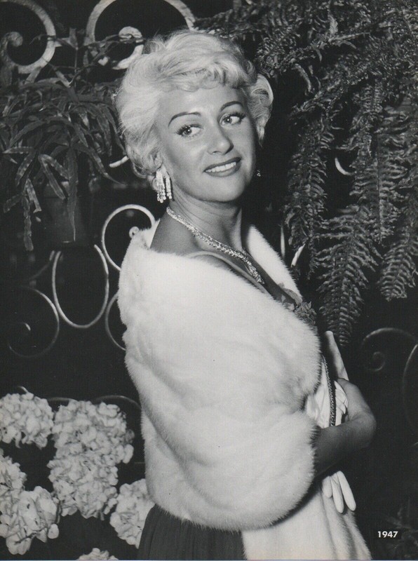 50th Festival Cannes repro original Photographer J.C. Picot 20×28 Martine Carol