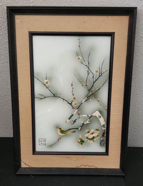VINTAGE MCM JAPANESE REVERSE GLASS PAINTING w/Songbird in MOTHER OF PEARL