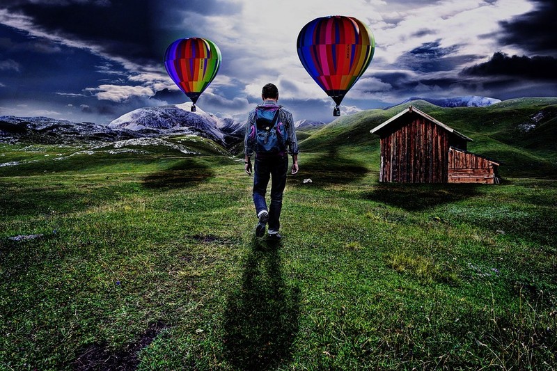 perfact oil painting handpainted on canvas»Young man, balloon, log cabin «@NO295