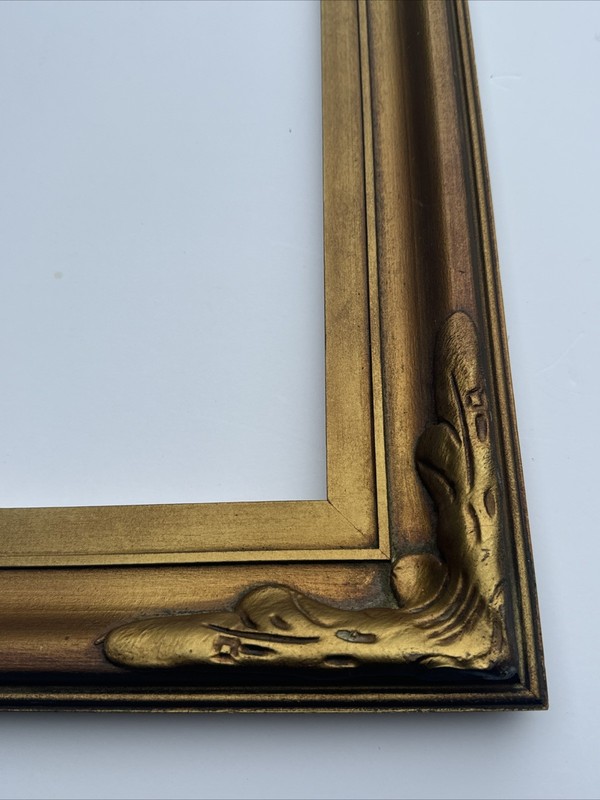 ANTIQUE CARVED WOOD FRAME 24 BY 30 INCHES FOR PAINTING PRINT OR PHOTO ORNATE