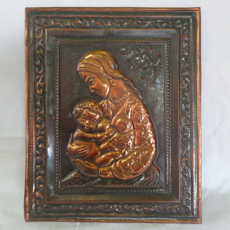Madonna and Child 1982 Vtg Embossed Metal Picture Baby Boy Mother Woman Painting