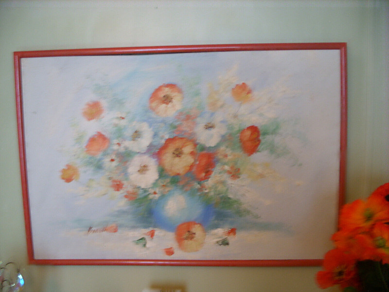 BEAUTIFUL «BOWEN» POPPIES IN BLUE VASE 25″ X 35″