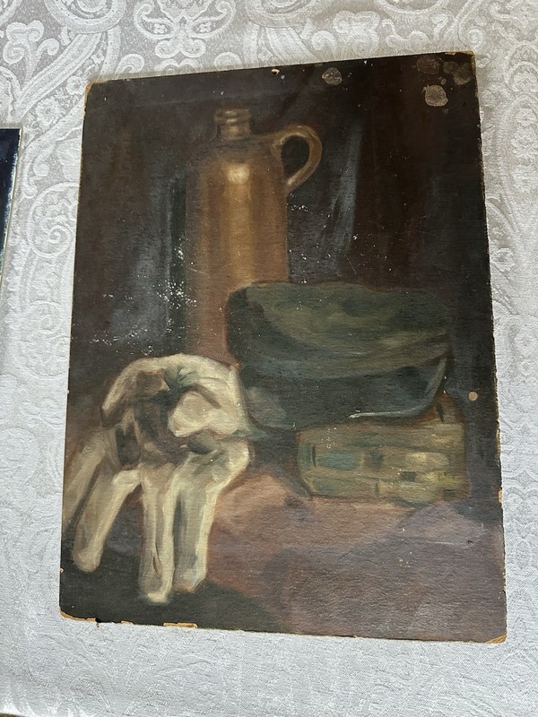 Unsigned Portrait Of Smiling Lady. gallery
