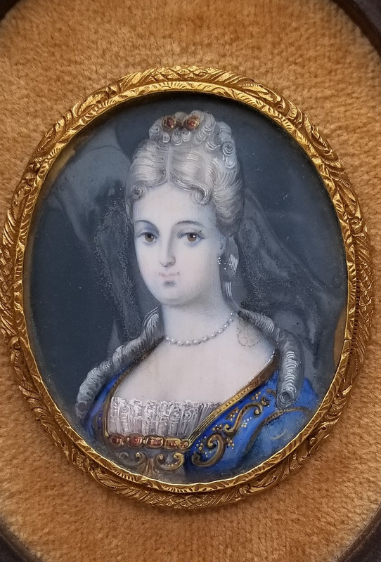 Antique Hand-painted Miniature Portrait of a Woman gallery