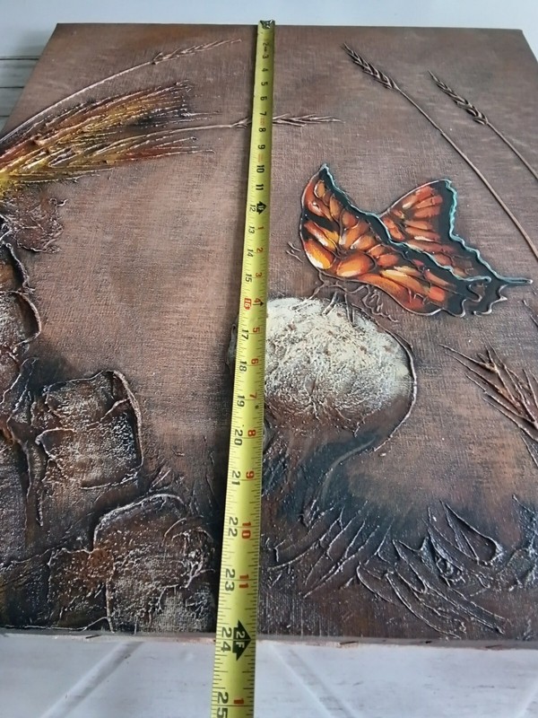 Monarch Butterfly Original 3D Oil Painting signed 20"X 24" (No Frame) Vintage gallery