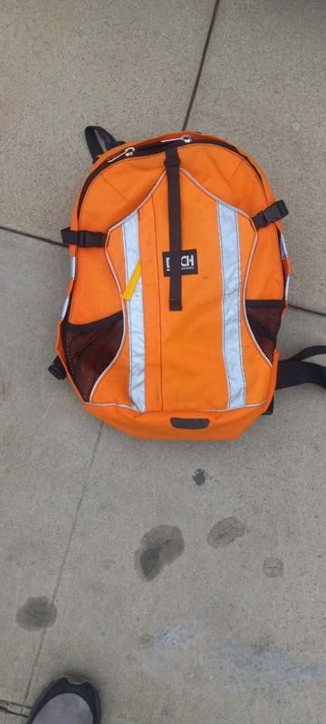 Bach Backpach Orange Gray 20×16