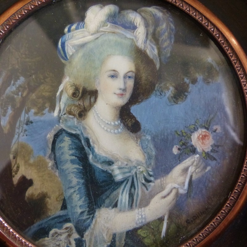 SUPERB LATE 19th / EARLY 20th C. ELEGANT LADY MINIATURE PORTRAIT PAINTING SIGNED