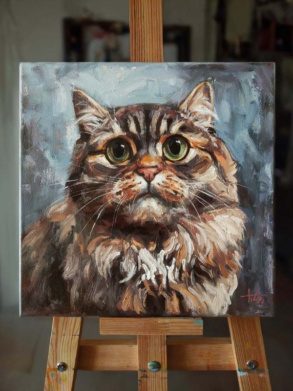 Portrait of a Brown Tabby Cat Original oil painting on canvas 30×30 cm Signed