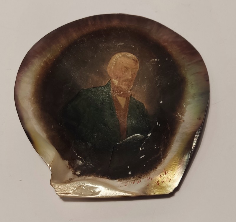 19th Century Victorian Hand Painted Portrait Oyster Clam Shell Mother of Pearl gallery