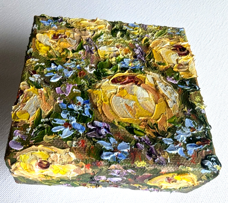 ORIGINAL OIL impasto Painting «Yellow ROSES» 4″X4″ X 1.5″ by Olga Diduh.