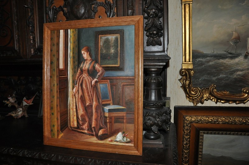 Lovely Vintage Porait Lady standing