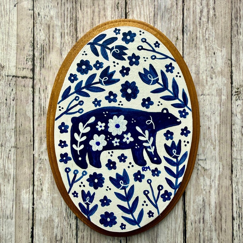 White Nordic Bear Original Hand Painted Oval Wood Plaque Wall Art 5×7 inches