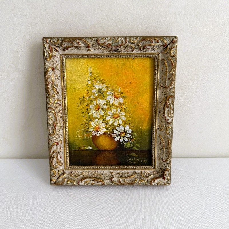 Vintage 1970’s Original Oil Painting Daisy Bouquet Canvas Signed Small 6″