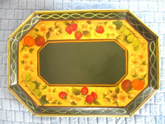 Vintage Hand Painted Octagonal Folk Art Fruit Tole Kitchen Serving Display Tray gallery