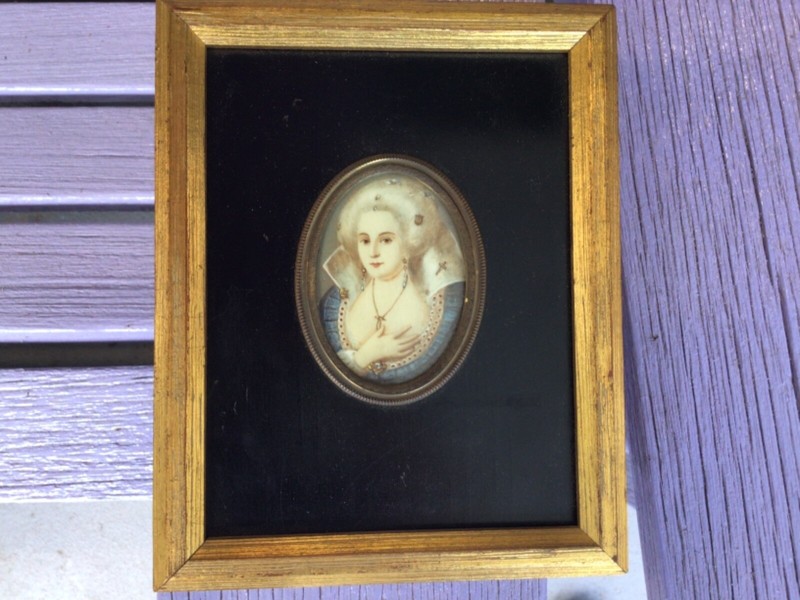 Beautiful Victorian Antique Hand-painted Portrait picture+writing on back 1800s