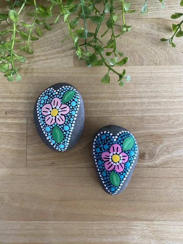 Set Of 2 Handpainted Rocks Hearts W/ Flowers & Dots gallery
