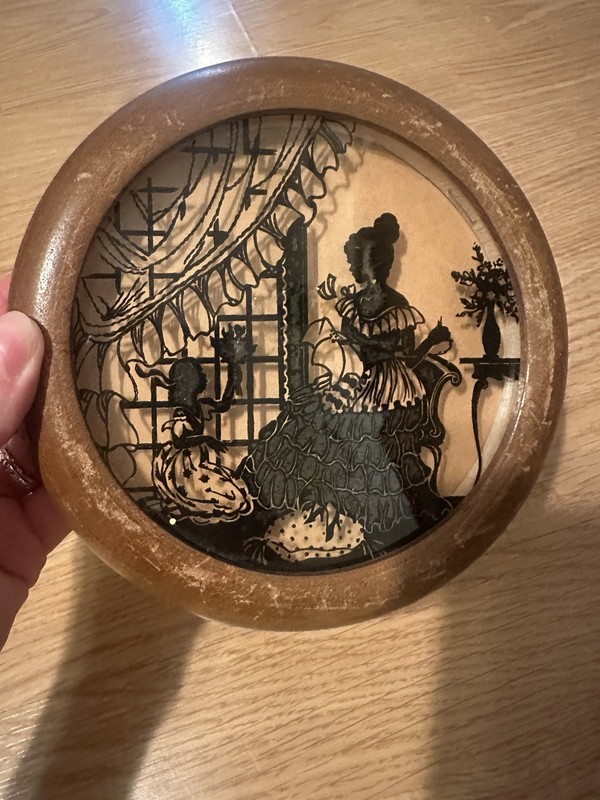 Victorian Small Round Image Woman & Angel Silhouette Art Vintage 6.5″