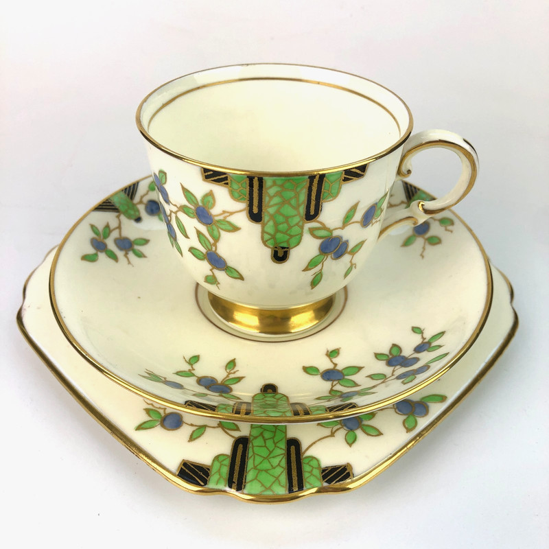 1920s Art Deco Tuscan Plant Teacup Saucer Green Gold Gilt Bone China England