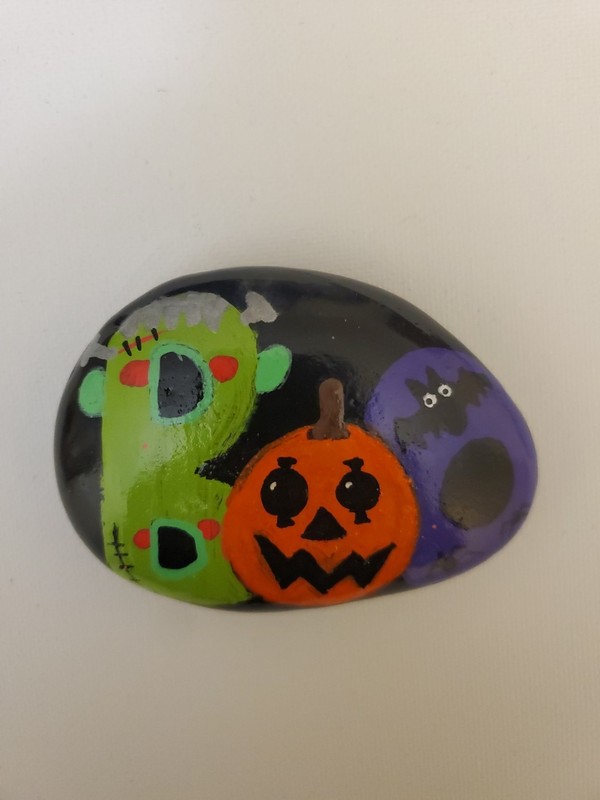 hand painted Boo Halloween collectible gifting ideas pebble stone gallery