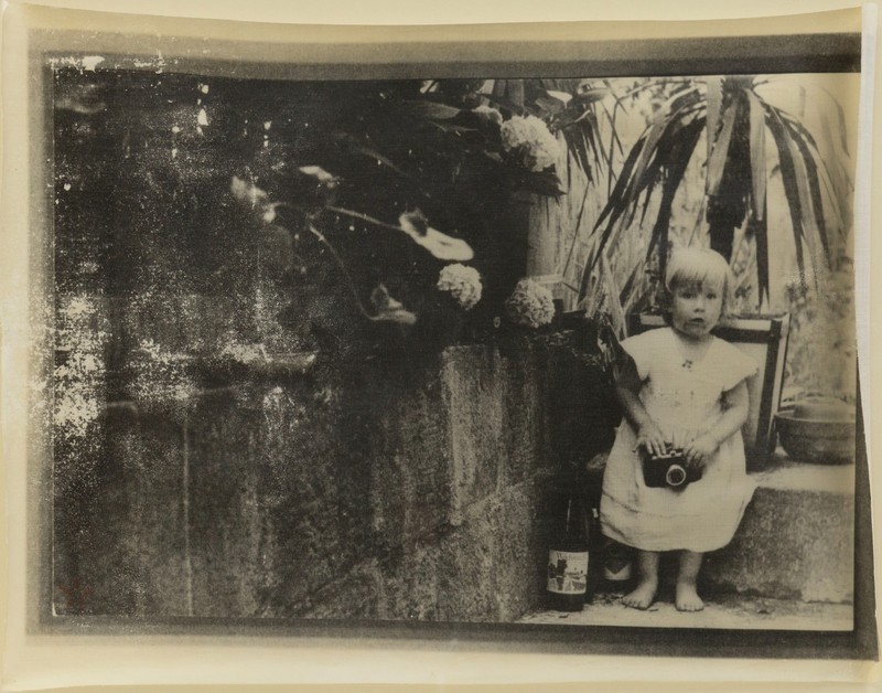 Annelies Strba Linda mit Kamera 1978 Heliogravure Contemporary Portrait gallery