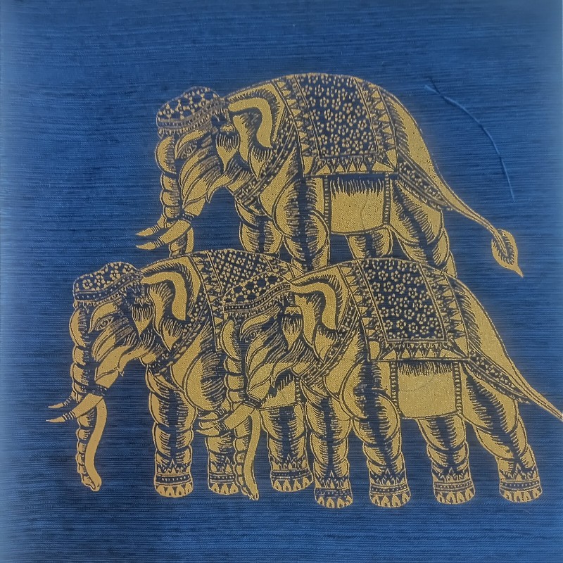 3 Gold Elephant Picture Painting Screen On Thai Silk Without Frame (30 x 30 cm.) gallery