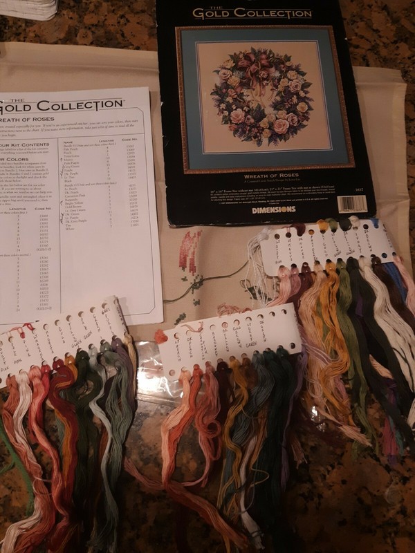 CROSSSTITCH GOLD ROSE COLLECTION KIT/ PREOWNED/ INCOMPLETED /IN ORIGINAL PACKAGE