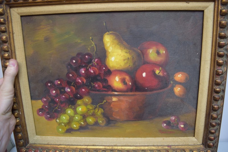 + Framed Oil Painting "Still Life" Signed: Frank Lean + 20 1/4" x 16 1/4" (JC52) gallery
