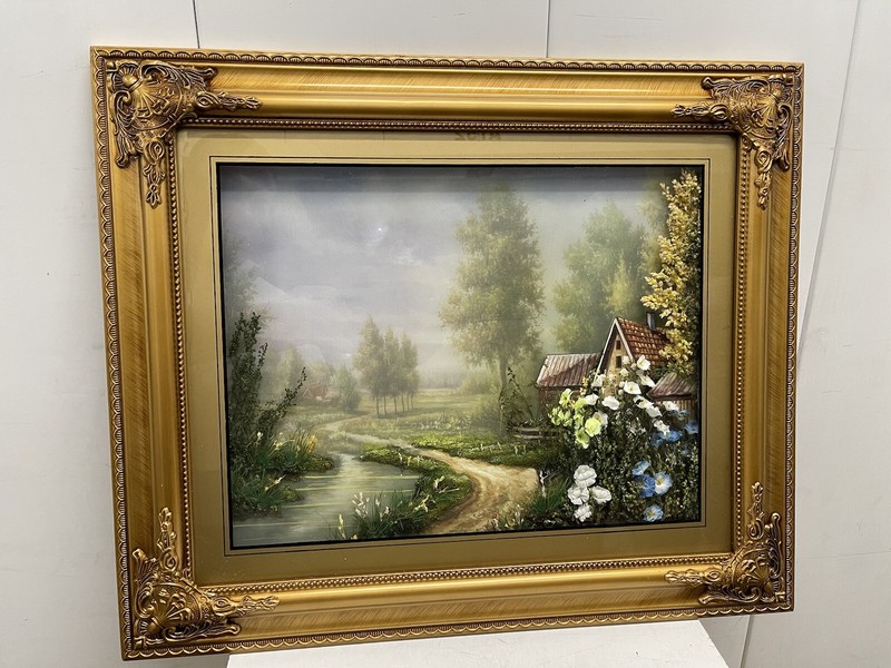 3 – D View Picture Size 21 – 25 in