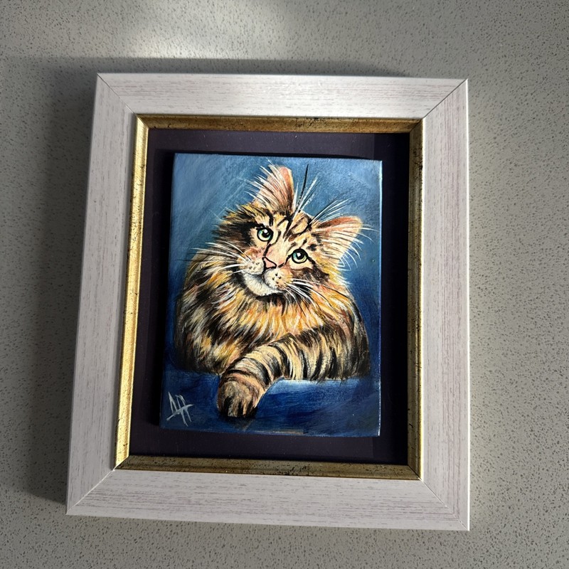 Hand-painted Melnik Bulgaria Original Art Maine Coon Fluffy Cat Framed Tile