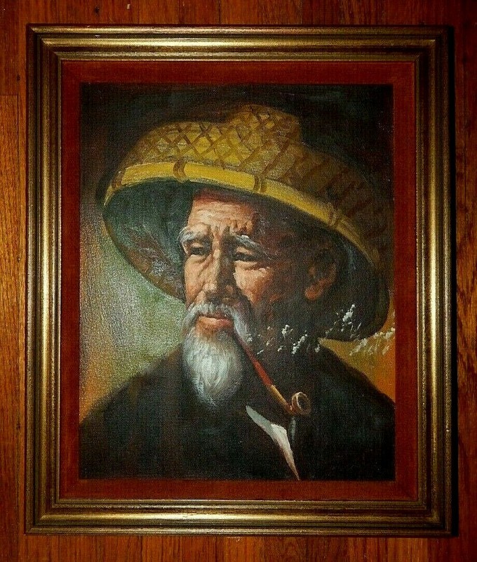 Chinese Elder, Original Oil Painting, Smoking a pipe, Excellent Condition.