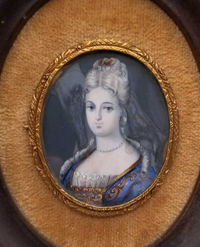 Antique Hand-painted Miniature Portrait of a Woman gallery