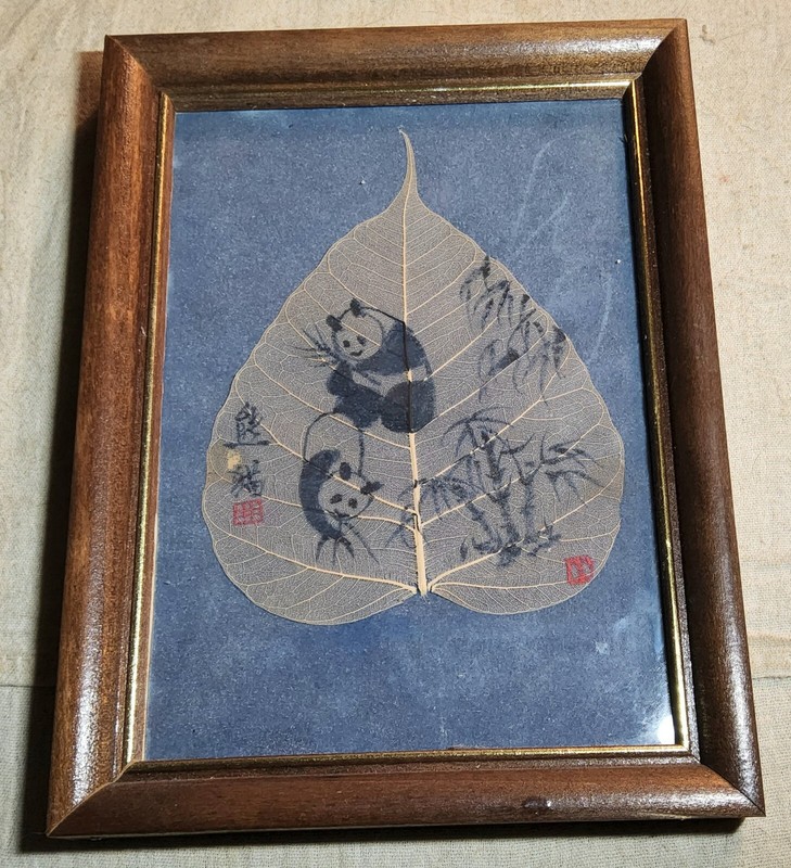 VINTAGE PANDAS PAINTED ON A GENUINE LEAF WITH CHINESE LETTERING IN FRAME 8″ x 6″
