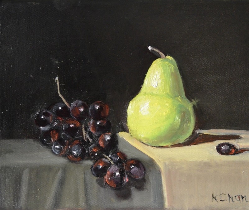Original Still Life Oil Painting – Glowing Pear By Karen Chan