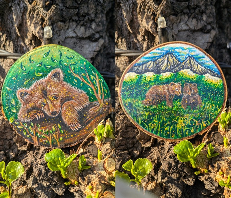 Original Two Sided Bear Cub Wood Slice Art Handmade, Forest Art, 9×8,4 cm.