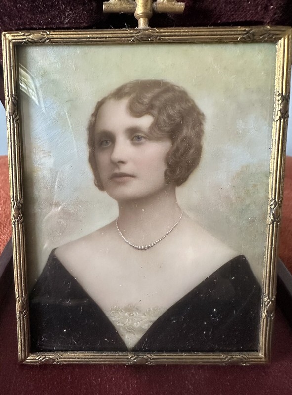 Rare 1930s Art Deco Framed Signed Hand Painted Portrait on Glass in Leather Case gallery