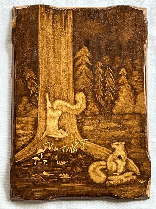Vintage original oil painting on wood plate Squirrels talk signed carved 11×16″