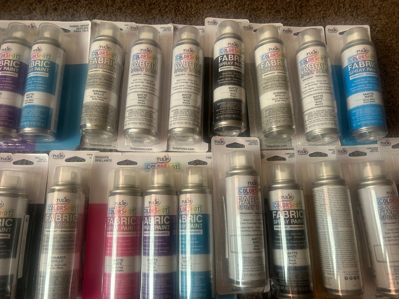 Brand new / multiple colors for an Art /creative lover/ spray paint for clothing