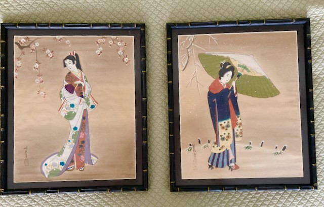 Set 2 Vintage Japanese Geisha Paintings On Silk Signed Bamboo Framed 16 x 19