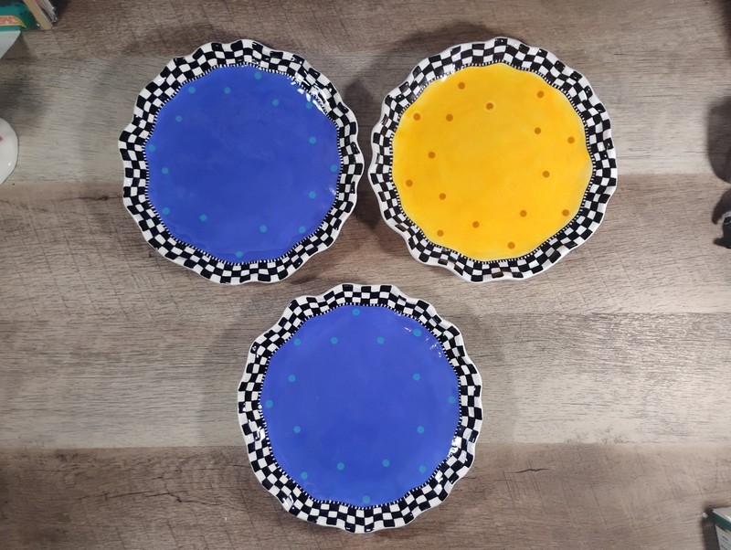 3 Judie Bomberger Beautiful 8 Inch Whimsical Salad Plates 1 Yellow And 2 Blue