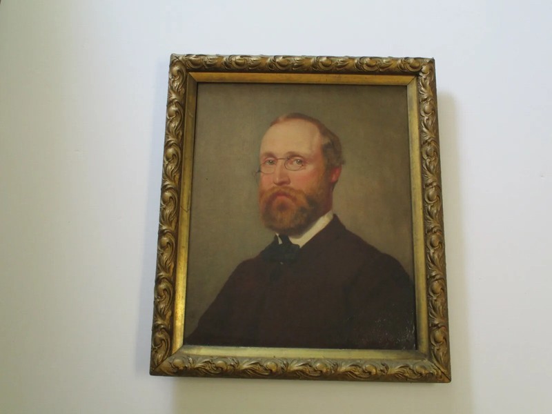 19TH CENTURY OIL PAINTING PORTRAIT SCHOLAR ART MAN MEN WITH GLASSES MASTERFUL