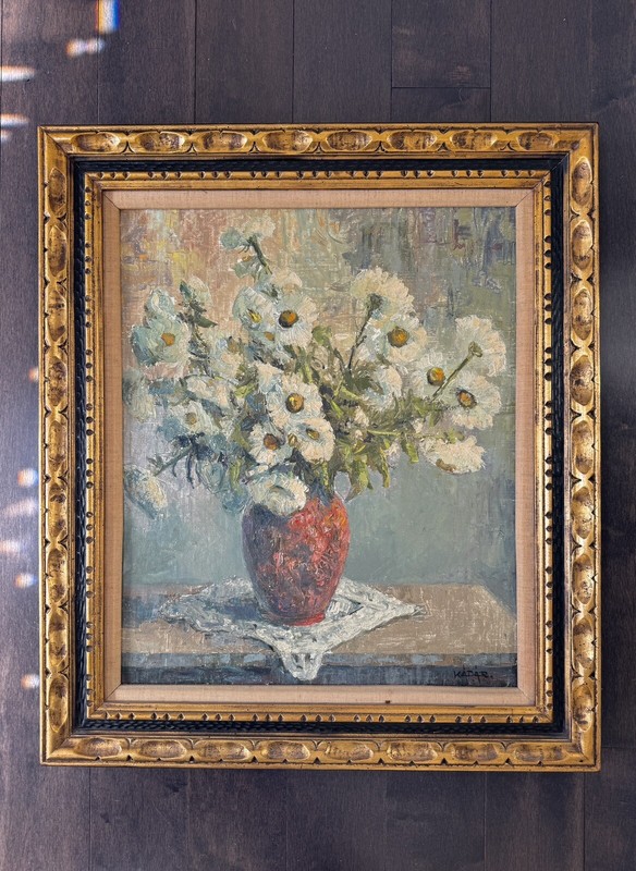 Bela Kadar Signed Original Oil on Canvas Painting – White Daisies red vase 31×27