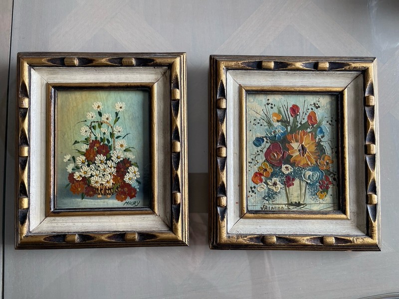 Set Of 2 Vtg 70s Floral Small Oil Painting Wooden Frame Hang’n Stand Signed