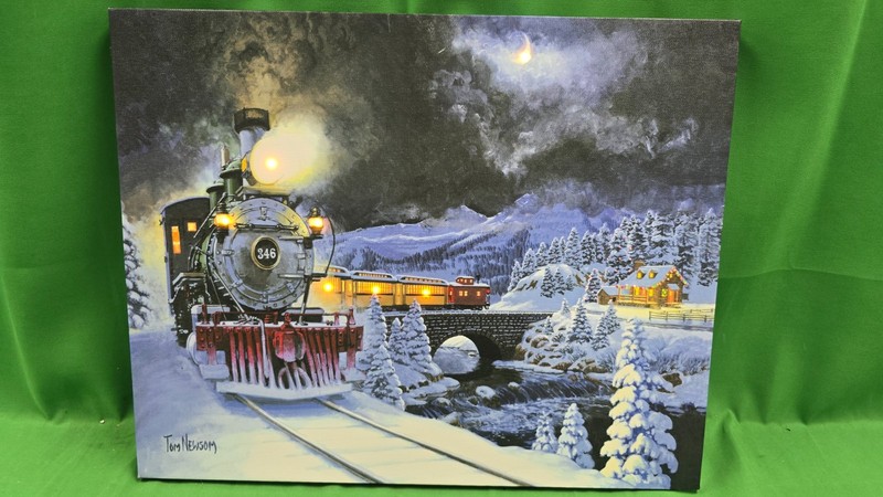 LED Lighted Canvas Old Locomotive Train (E12)