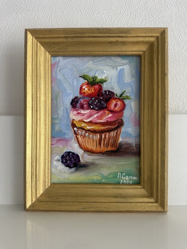 original oil painting Cupcake With Berries Dessert Sweets 15x21cm Wall Art Gift