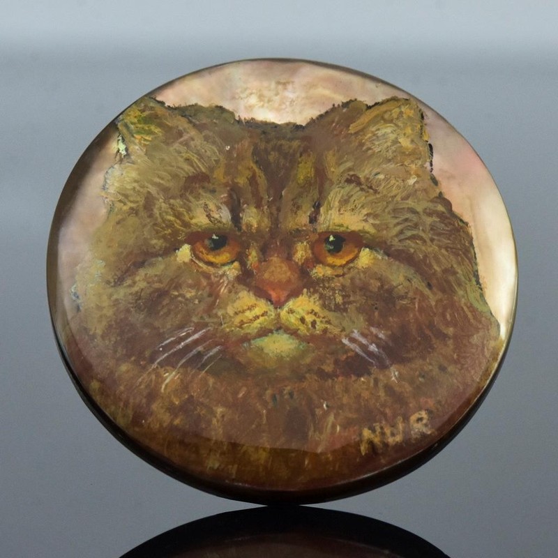 Cat Original Artisan Hand Painted Mother-of-Pearl Shell Round Cabochon 34x34mm