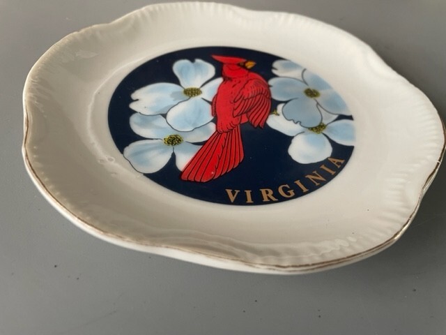 Wall Decorative Hand Paint Plate, Cardinal Bird 6" Inch Round Virginia Souvenir gallery