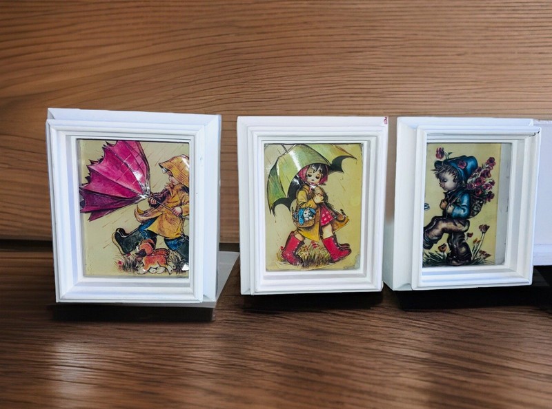 Thomas Emery 3-D Enamel 1993 Set 3 4×5 Framed little girls in rain jackets