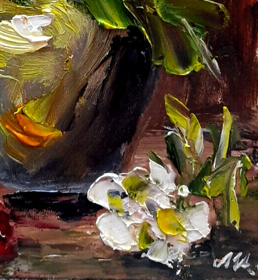 Flower still life in a vase. Original oil painting 6x8". Handmade. Signed. gallery